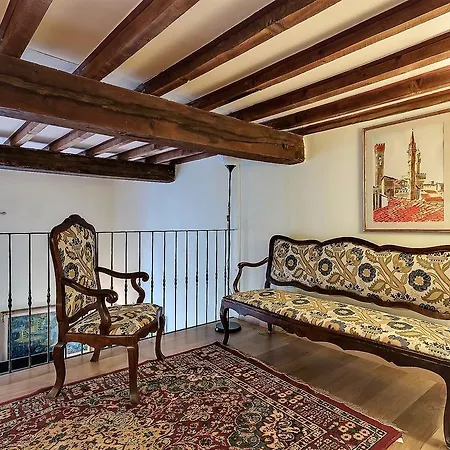 Apartment Tornabuoni Charme *