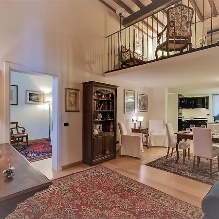 Tornabuoni Charme Apartamento