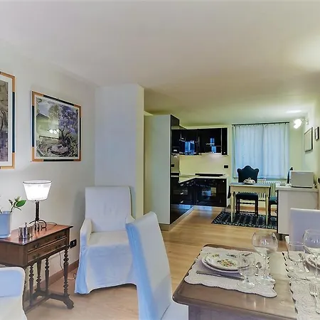 Tornabuoni Charme Apartamento *